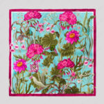 روسری طرح زمینه سبز آبی